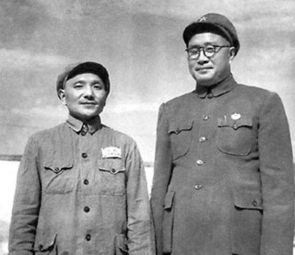 掌上策略 49年国民党将领请求起义，刘伯承直接拒绝，事后看才知其深谋远虑